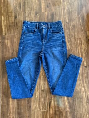 American Eagle Outfitters Women's High-Rise Blue Jegging Jeans